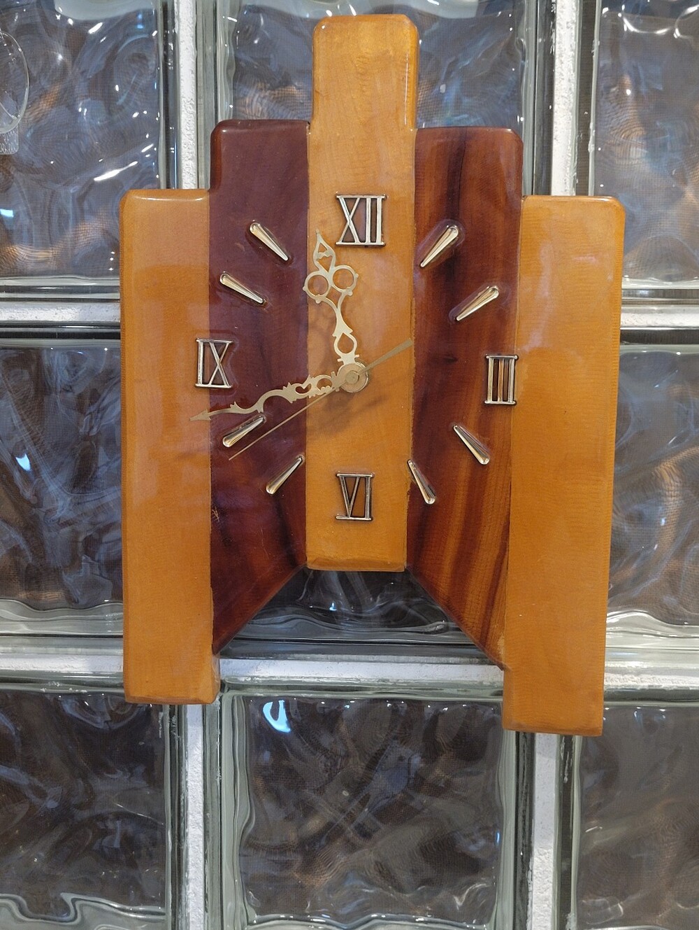 Vintage 1983 Artisan Wood Wall Clock Stan Snowden Huntsville Ontario Folk Art 15